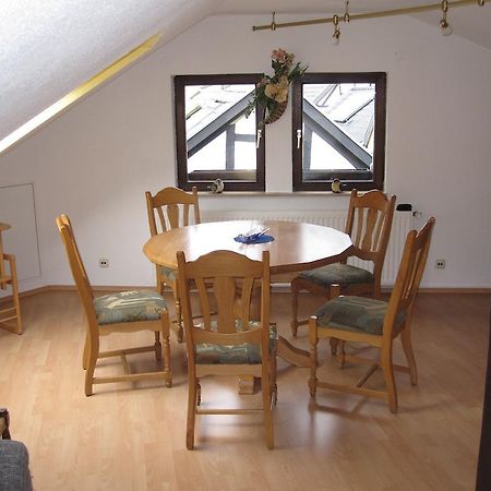 Ferienwohnungen - An Der Kunstakademie Heimbach Room photo